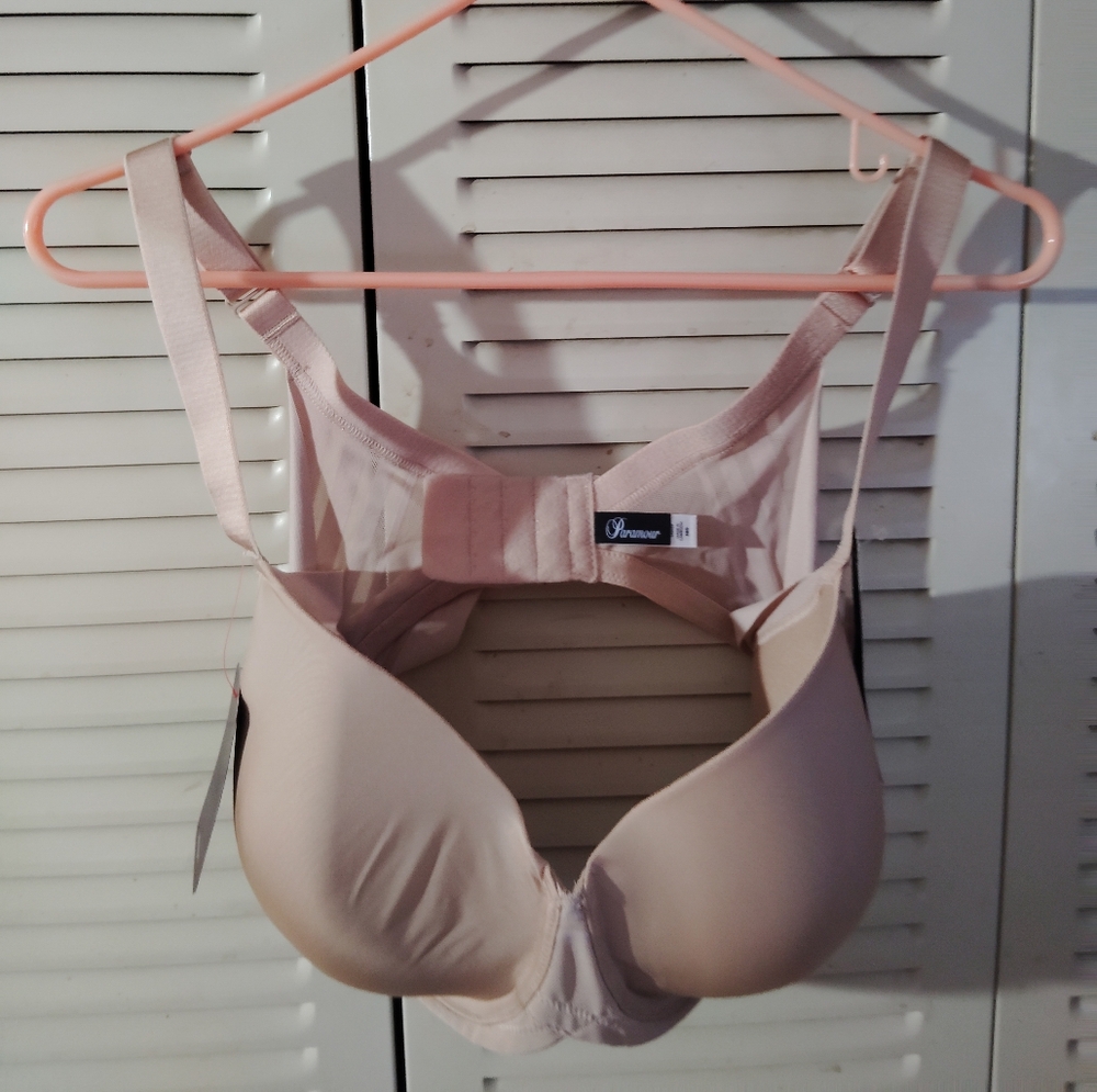 Paramour bra size 38D with tags